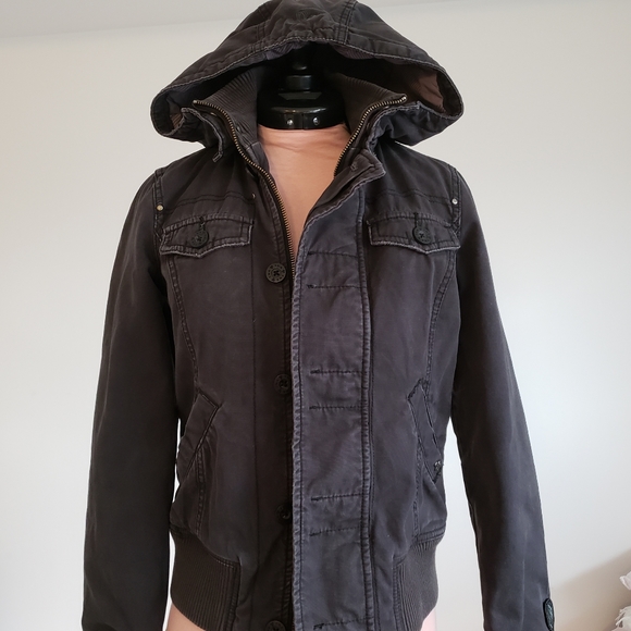 π₯SALEπ₯ TNA Winter Bomber Jacket - Preloved - Picture 1 of 12